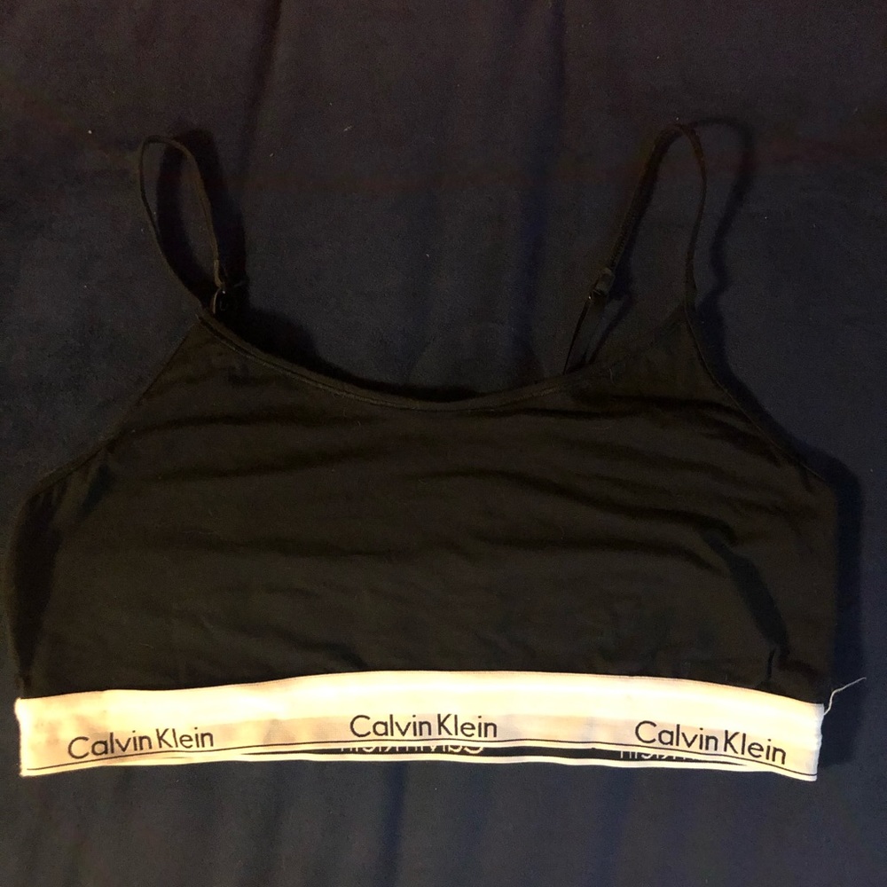 Calvin Klein sports Bra size XL Black